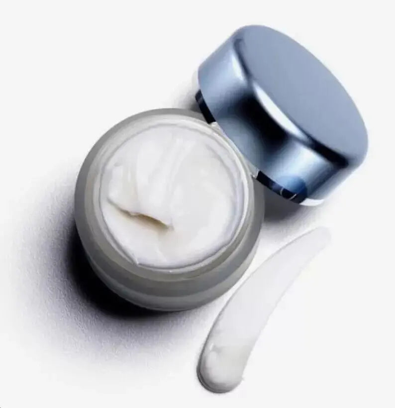 GMY NuSkin ageLOC Tru Face Essence Ultra Uplifting Cream Texture